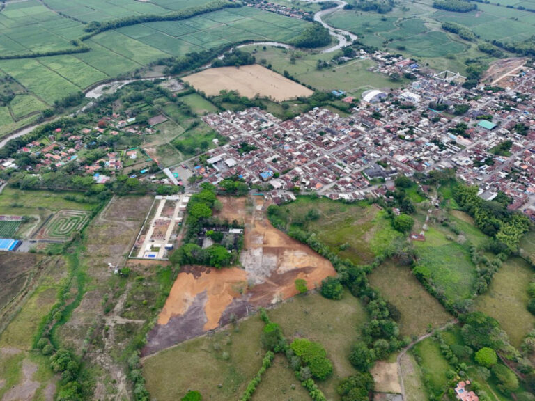 Nosotros – LC Constructora